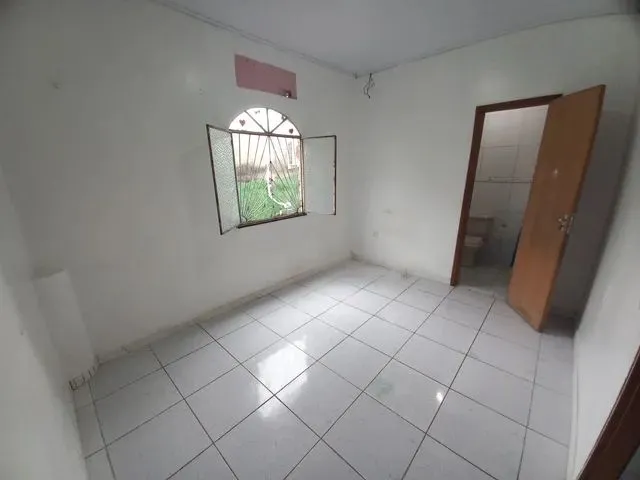Imagem 10: Casa 3 Quartos Sendo 2 Suítes. Venda : 155.000 // Aluguel: 1.100 + Caução 1.100