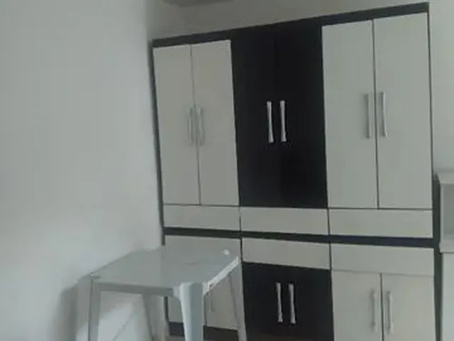 Imagem 2: Kitnet Quarto com aluguel por R$750 /mês