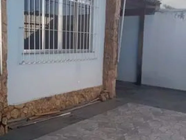 Imagem 1: Casa 2 Quartos com Piscina - Realengo
