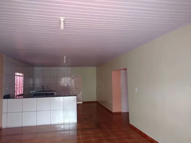 Imagem 2: Aluga-Se Casa com 2 Quartos