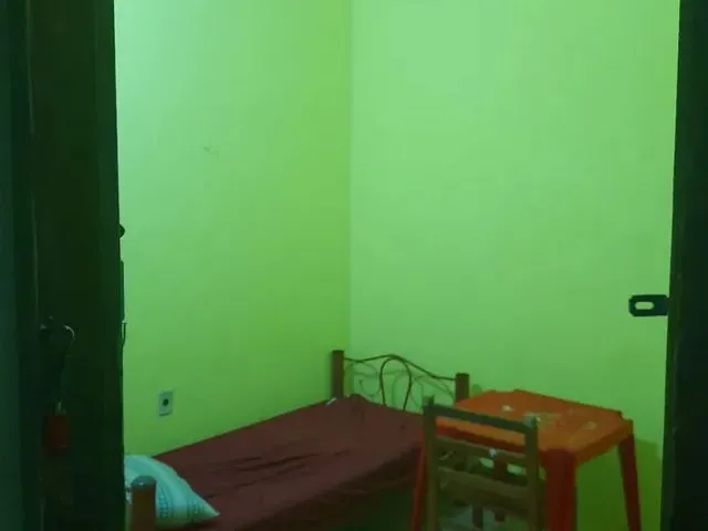 Imagem: Alugo Quarto para Solteiros