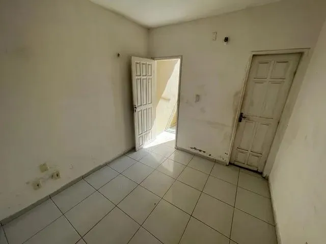 Imagem 4: Casa Dupléx, Itaperi, 3,00M X 25,00M, 2 Suítes, Quintal e 2 Vagas. Ac. Caixa