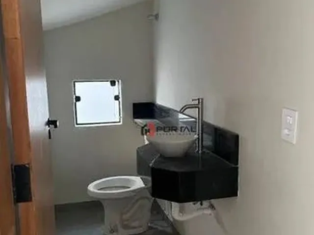Imagem: Casa com 3 Dormitórios À Venda, 140 M²