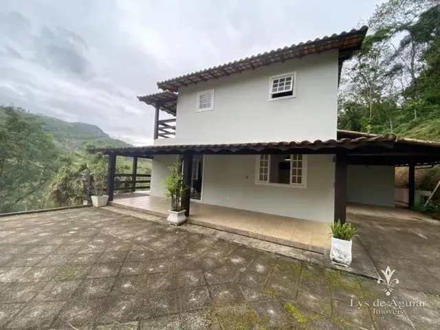 Imagem: Petrópolis - Casa Padrão - Araras