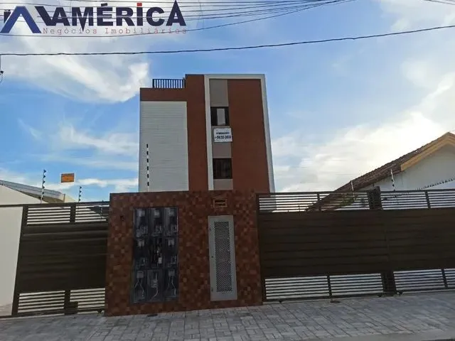 Imagem: Apartamento Térreo com 3 Quartos