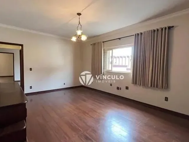 Imagem 13: Casa com 4 Dormitórios À Venda, 566 M² por R$ 1.950.000,00 - Centro - Uberaba/Mg