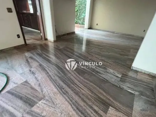 Imagem 2: Casa com 4 Dormitórios À Venda, 566 M² por R$ 1.950.000,00 - Centro - Uberaba/Mg