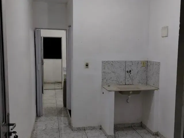 Imagem 13: Alugo Kitnet Quarto com aluguel por R$350 /mês