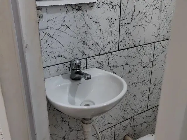Imagem 5: Alugo Kitnet Quarto com aluguel por R$350 /mês