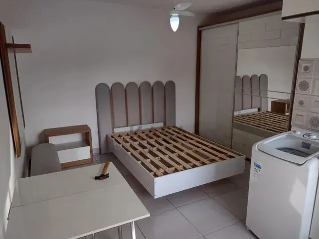 Imagem 7: Excelente Kitnet Mobiliado, em Ótima Localização, com 01 Dormitório, Banheiro Social