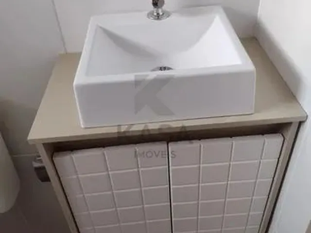Imagem 4: Excelente Kitnet Mobiliado, em Ótima Localização, com 01 Dormitório, Banheiro Social