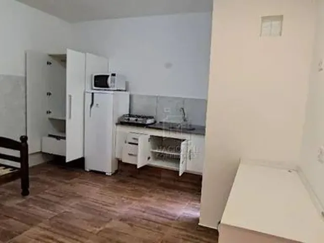 Imagem: A kitnet possui 1 Dormitório, 1 Suíte, 2 Banheiros, 22m²
