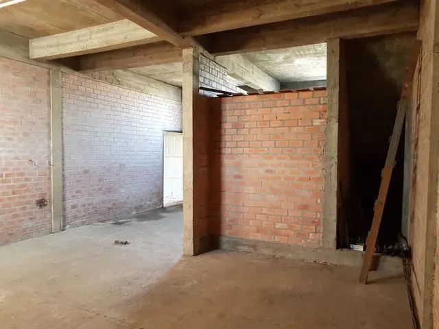 Imagem 2: Pavilhão para Venda - 149M², 0 Dormitórios, Niterói
