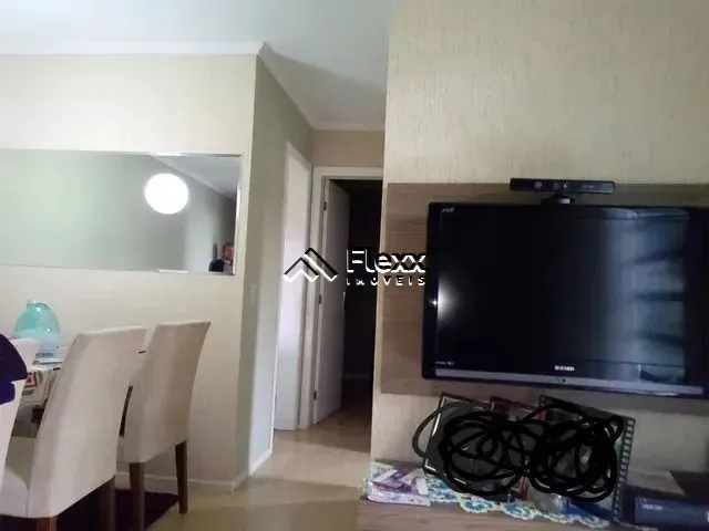 Imagem 4: Apartamento com 2 Dormitórios À Venda, 53 M² por R$ 245.000,00 - Cajuru - Curitiba/Pr