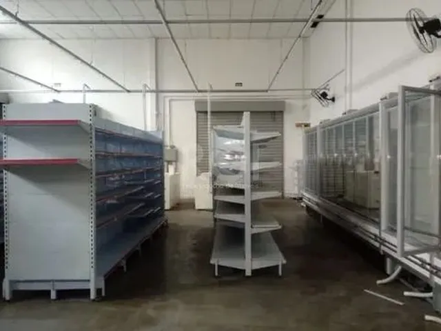 Imagem 13: Pavilhão para Venda - 326.26M², 0 Dormitórios, Niterói