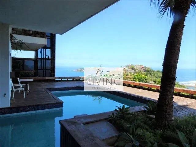Imagem: Casa com 4 Dormitórios À Venda, 1144 M²