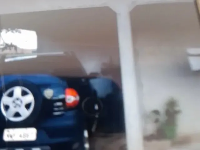 Imagem 4: Vendo Uma Casa Grande E