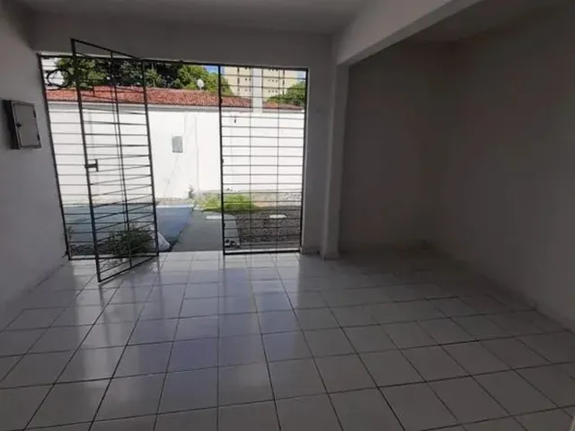 Imagem 10: Casa para Venda com 120 Metros Quadrados com 3 Quartos em san Martin - Recife - Pe