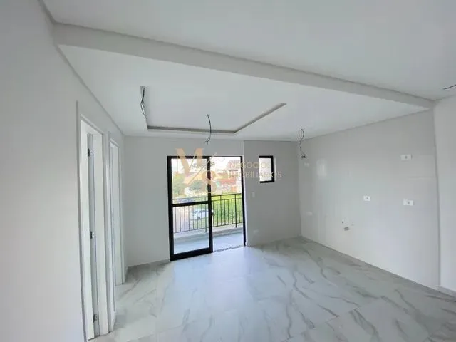 Imagem 6: Apartamento Á Venda com 3 Quartos Sendo 1 Suíte no Capão da Imbuia
