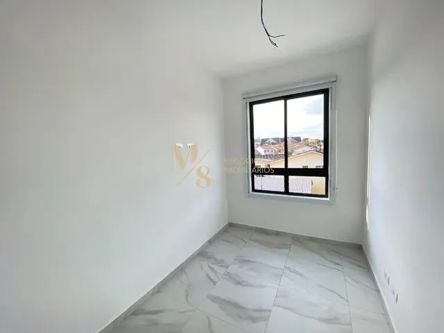 Imagem 12: Apartamento Á Venda com 3 Quartos Sendo 1 Suíte no Capão da Imbuia
