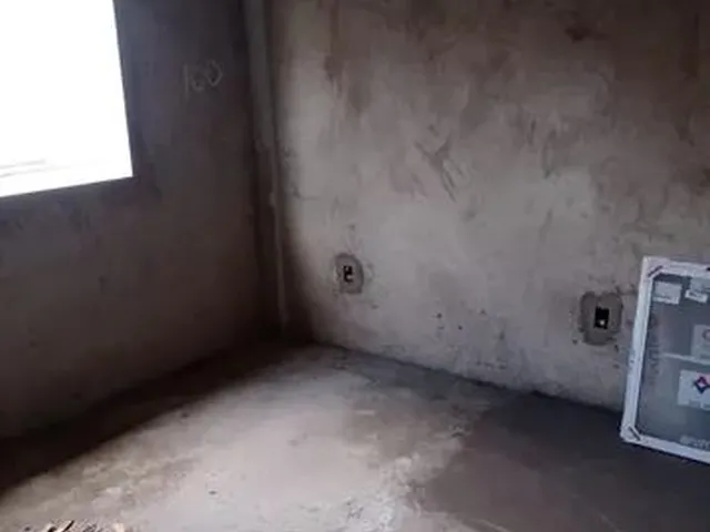 Imagem 8: Casas em Construção Á Venda na Avenida Principal do Plano de Vida com 3 Quartos Por