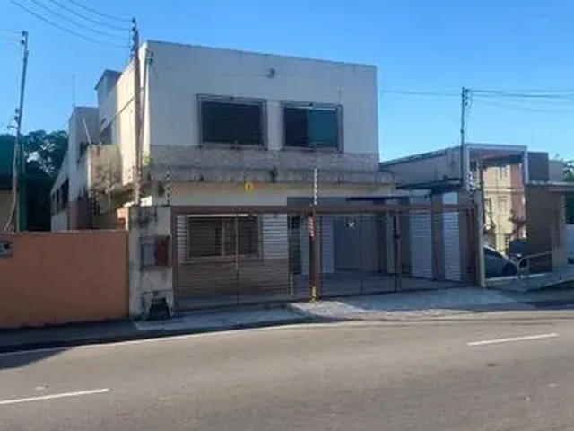 Imagem: Casa À Venda no Bairro Adrianópolis