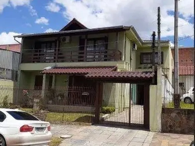 Imagem: Sobrado com 4 Dormitórios À Venda - Parque
