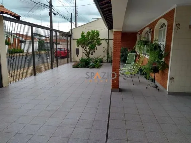 Imagem 15: Excelente Casa com 3 Dormitórios À Venda, 357 M² por R$ 985.000 - Jardim América