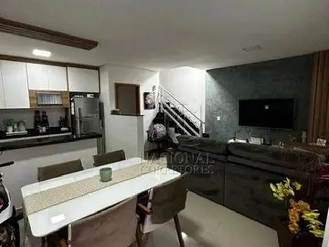 Imagem: Sobrado com 2 Dormitórios À Venda, 143