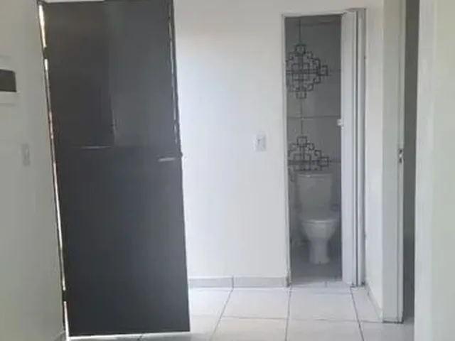 Imagem 2: Apartamento 02 Quartos em Petropolis