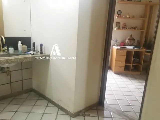 Imagem 14: Casa Duplex com 6 Quartos em Massangana, Piedade