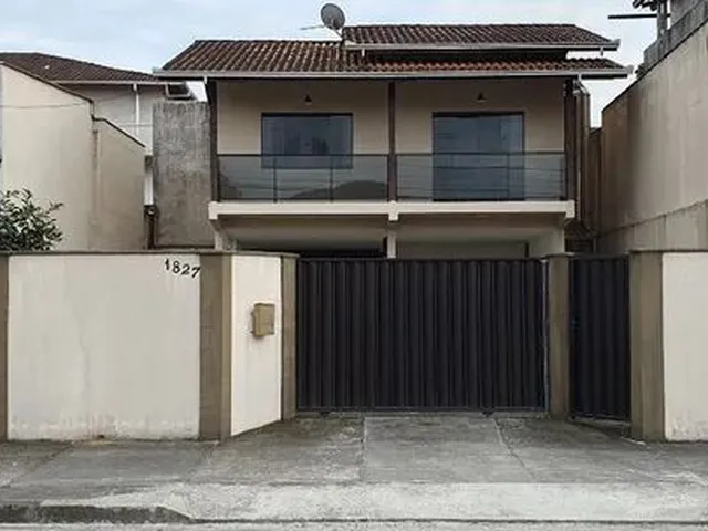 Imagem: Sobrado com 144 M²