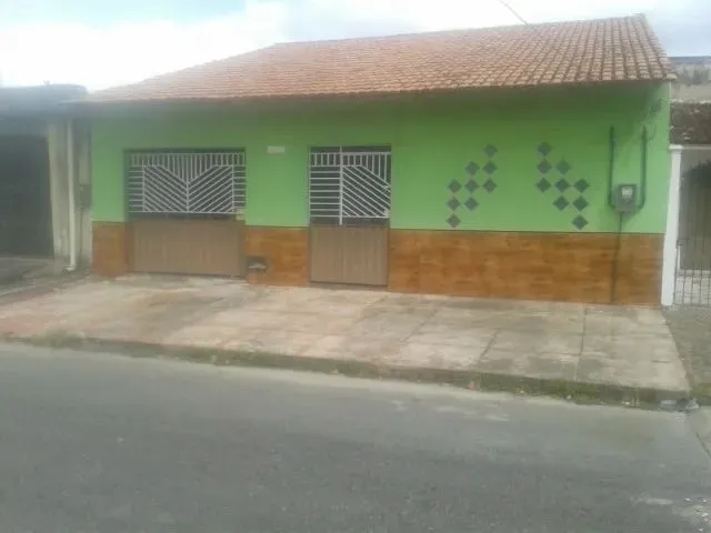 Imagem 1: Graça Sanches Aluga Valorr$-1.200,00 Casa Conj. Satelite