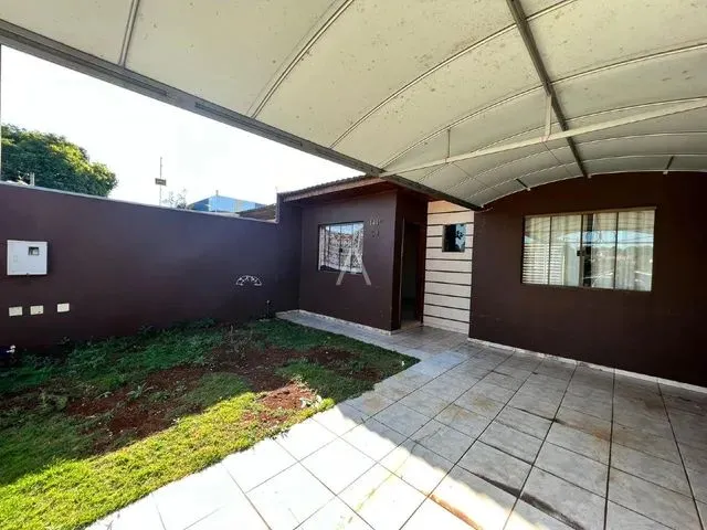 Imagem: Casa com 3 Quartos para Locação no Bairro