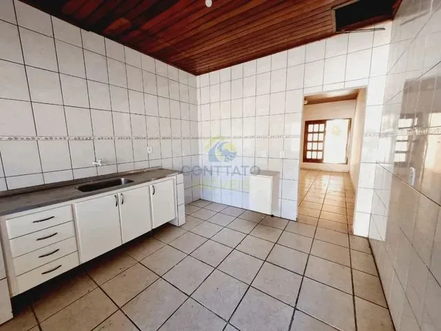 Imagem 2: Aluga-Se Esta Casa no Bairro Coophema
