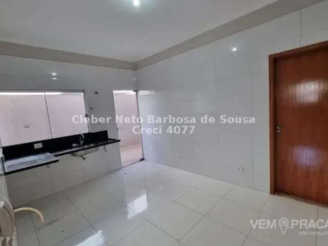 Imagem 6: Alugo Casa com 03 Dormitórios, Cômodos Amplos e Iptu Incluso