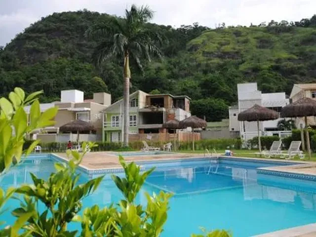 Imagem 1: Triplex de 4 Quartos (Sendo 3 Suítes) Condomínio em Vargem Grande - Imobiliária