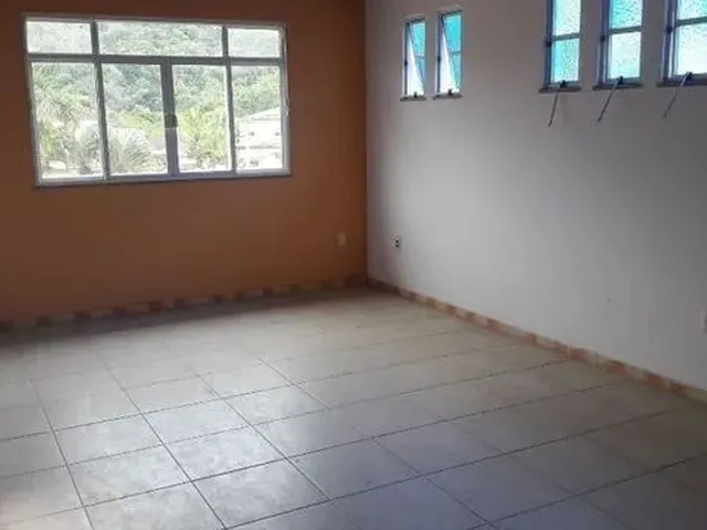 Imagem 9: Triplex de 4 Quartos (Sendo 3 Suítes) Condomínio em Vargem Grande - Imobiliária
