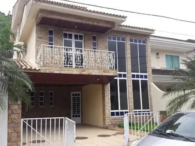 Imagem 8: Triplex de 4 Quartos (Sendo 3 Suítes) Condomínio em Vargem Grande - Imobiliária
