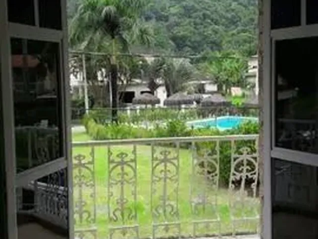 Imagem 2: Triplex de 4 Quartos (Sendo 3 Suítes) Condomínio em Vargem Grande - Imobiliária