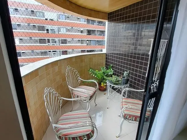 Imagem 3: Alug Apto Três Quartos na Ponta Verde