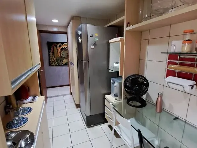Imagem 11: Alug Apto Três Quartos na Ponta Verde