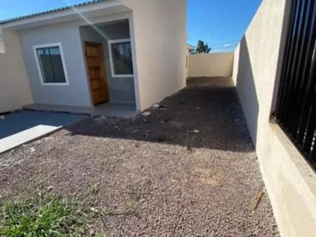 Imagem: Casa a Venda com Sobra de Terreno no 4 Estações