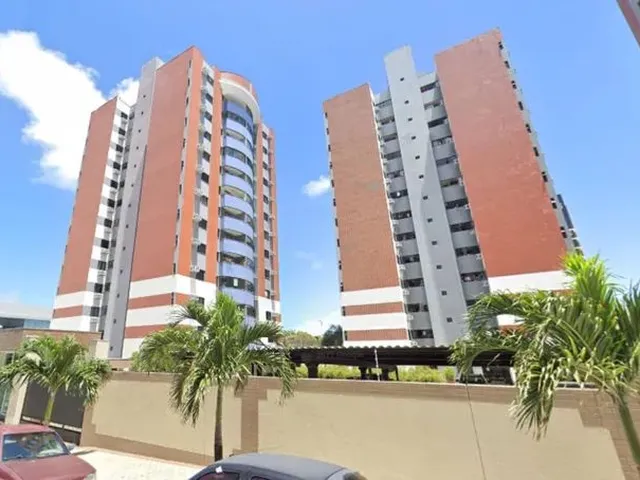 Imagem: O apartamento possui 3 Dormitórios, 2 Banheiros, 2 Vagas