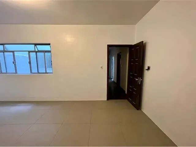 Imagem 1: Amplo Apartamento Garden no Centro