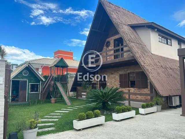 Imagem 1: Casa À Venda no Bairro Centro - Palhoça/Sc