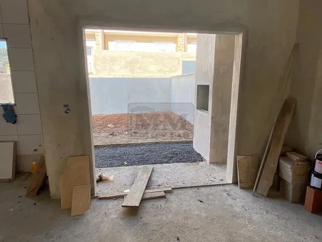 Imagem 6: Sobrado com 3 Dormitórios À Venda com 150.72M² por R$ 690.000,00 no Bairro Vargem