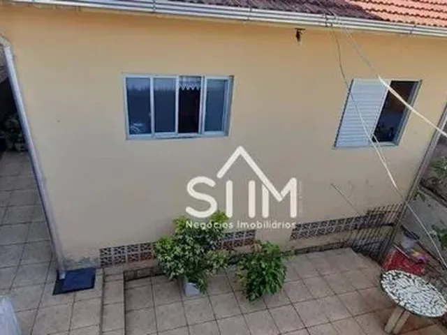 Imagem 9: Casa com 3 Dormitórios, Sendo 1 Suíte, 2 Varandas, Sala de Tv, Edícula Com
