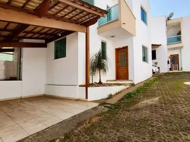 Imagem: Casa, Centro de Contagem, 3 Quartos