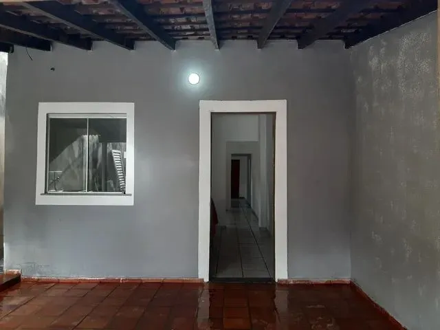 Imagem: Quartos Mobiliados para Homens e Mulheres